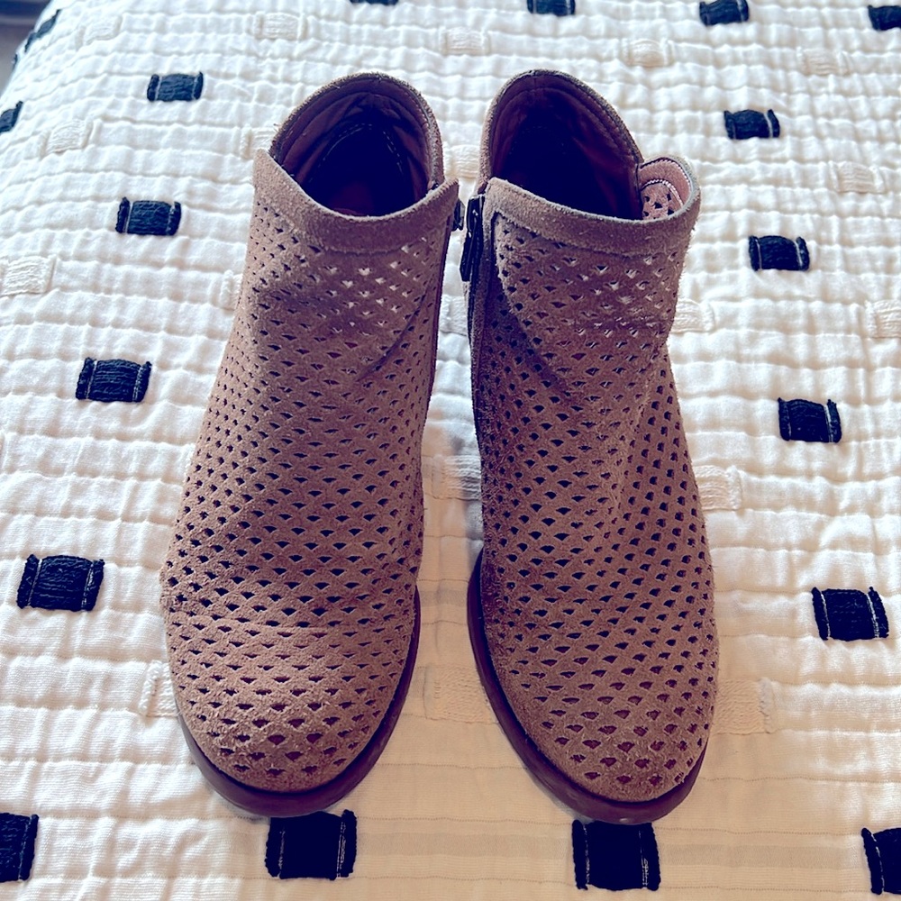 Jessica Simpson Booties
